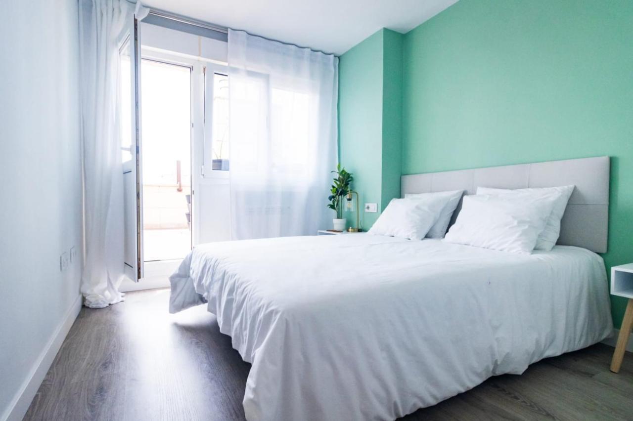 Lujoso Atico Entre 2 Playas Con Garaje, Terraza, Vistas Y Wifi Apartment Gijón